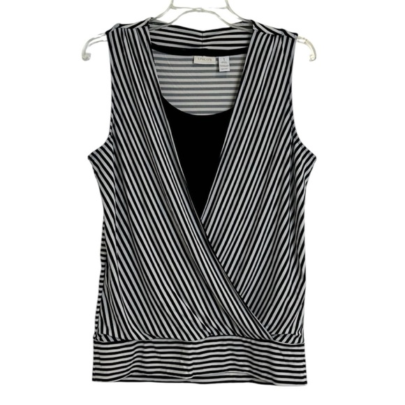 Chico’s Size 1 Medium Black and White Striped Sleeveless Surplice Top Size M🔥 - Picture 7 of 7
